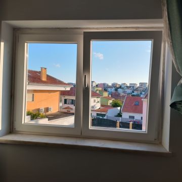 JM Perfect - Lisboa - Windows