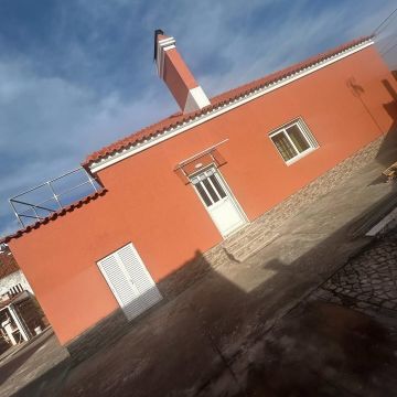 Amadeu Sampaio - Loures - Exterior Painting
