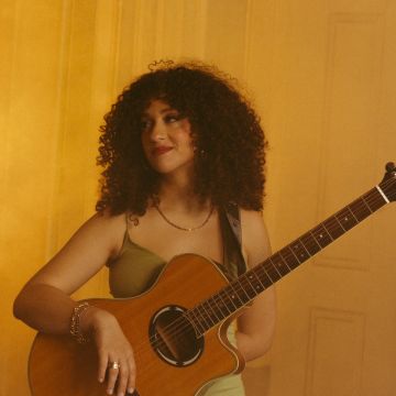 Constança Quinteiro - Sesimbra - Entretenimento com Banda Musical