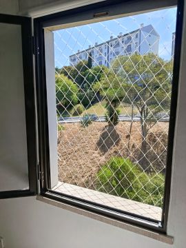 Elshaday Redes Segurança - Cascais - Terrassenüberdachung montieren