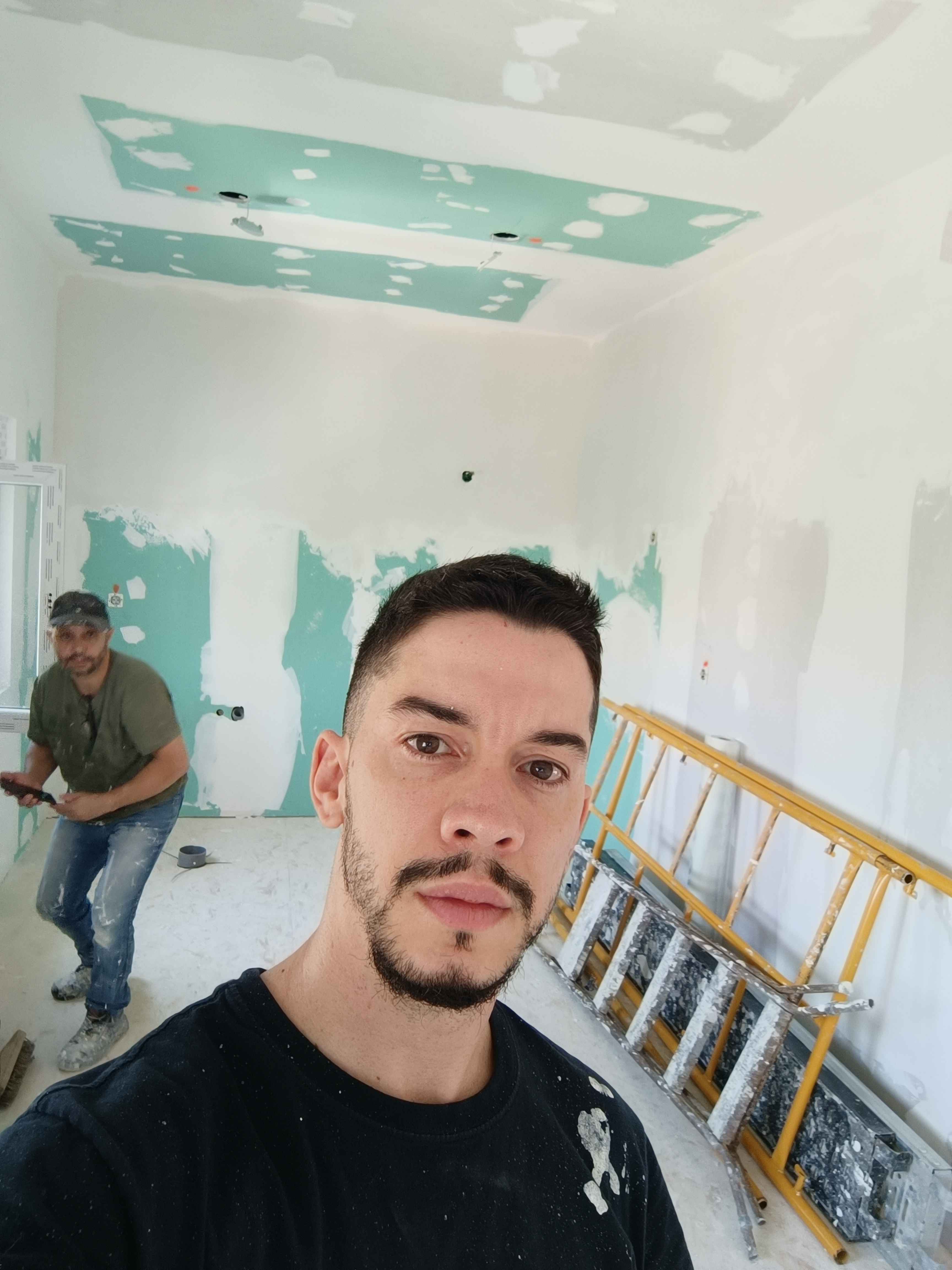 André Cambuí - Porto - Drywall Installation and Hanging