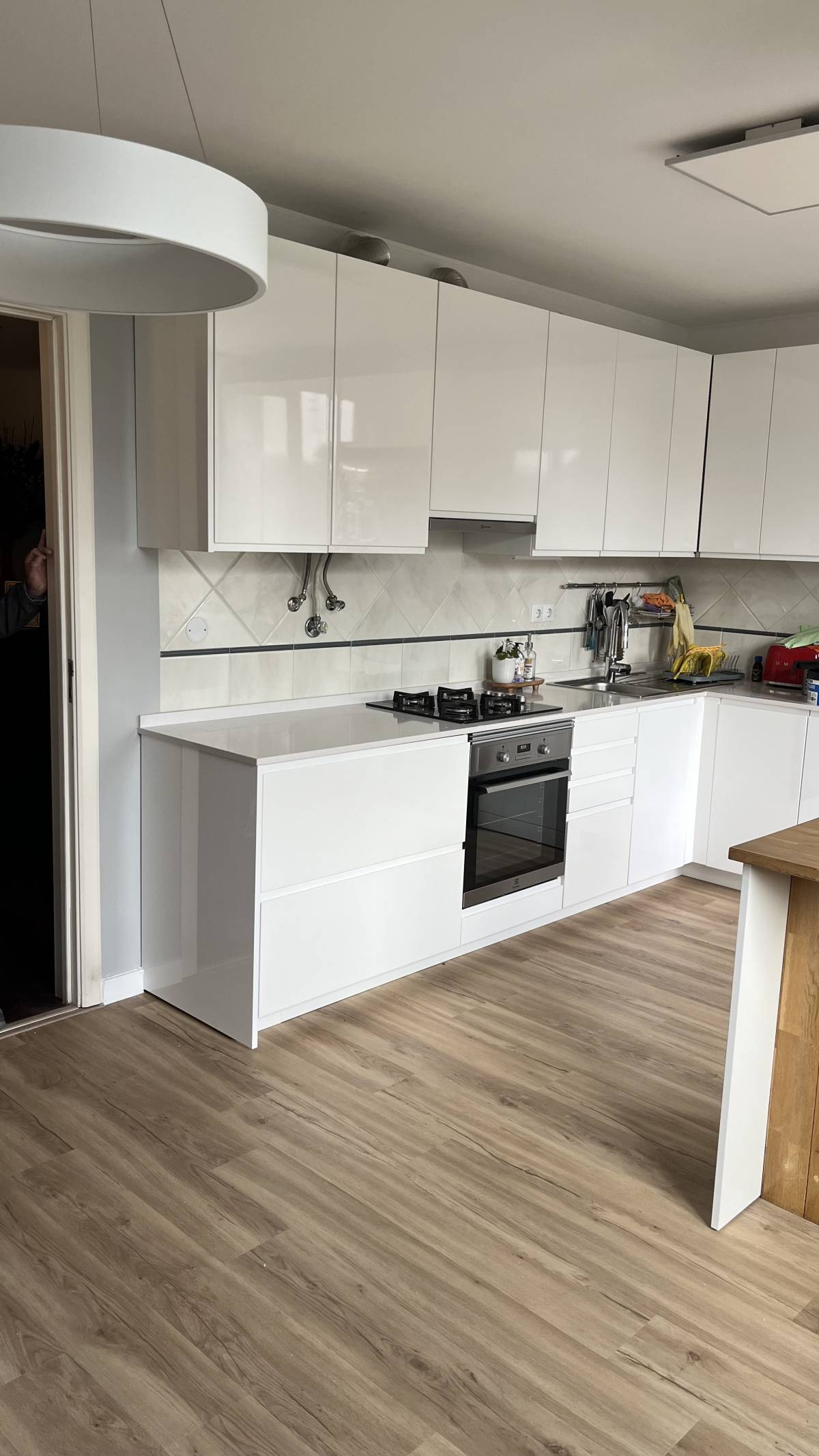 Cleiton Invenção - Amadora - Vinyl- oder Linoleumboden reparieren oder ausbessern