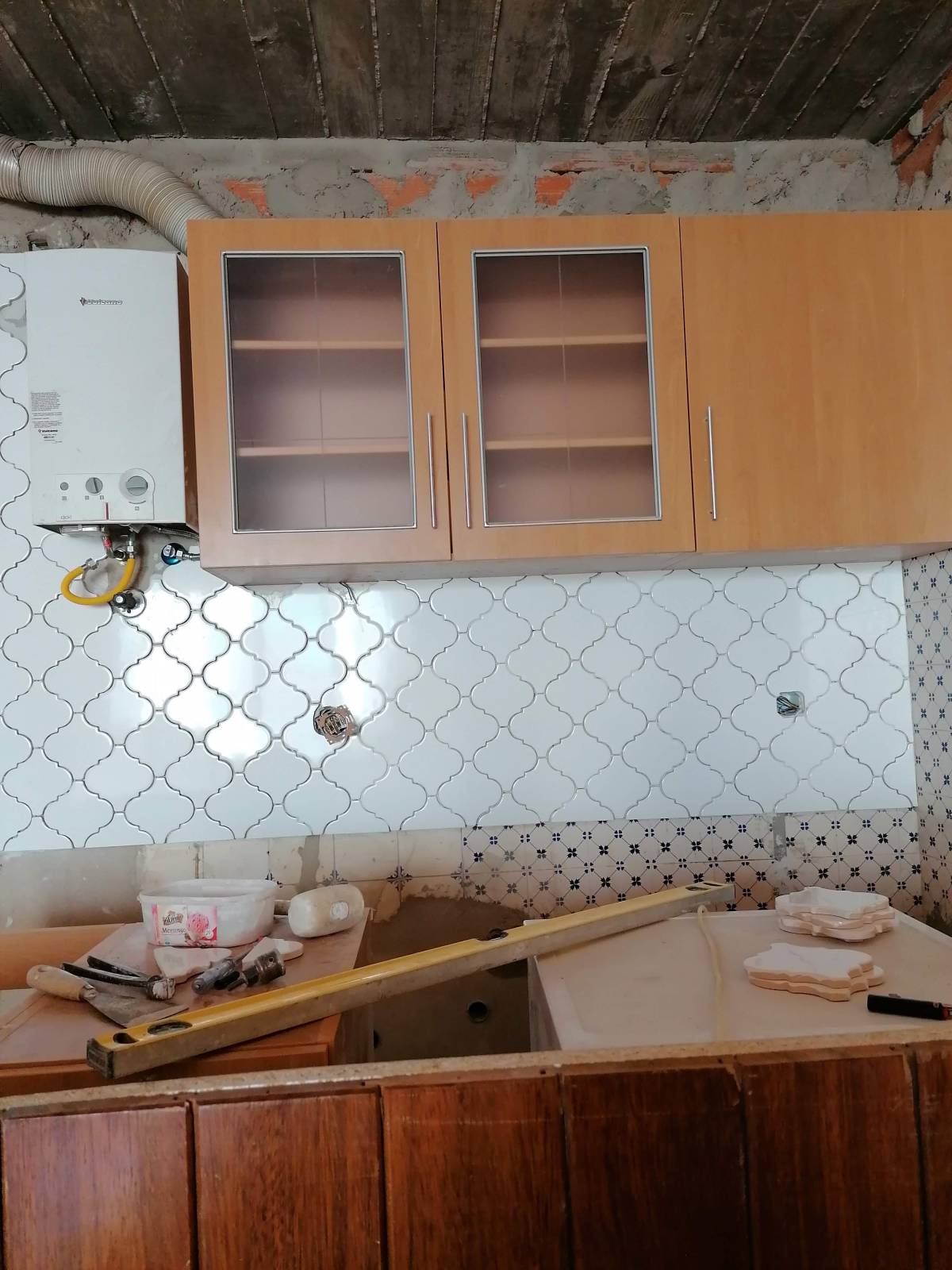 C.F.REMODELAÇOES - Almada - Remodelações e Construção