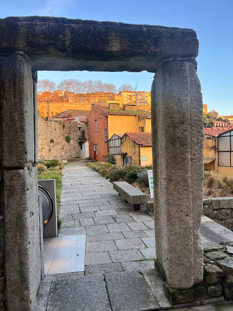 Maria da luz Sousa - Porto - Tour Guiding