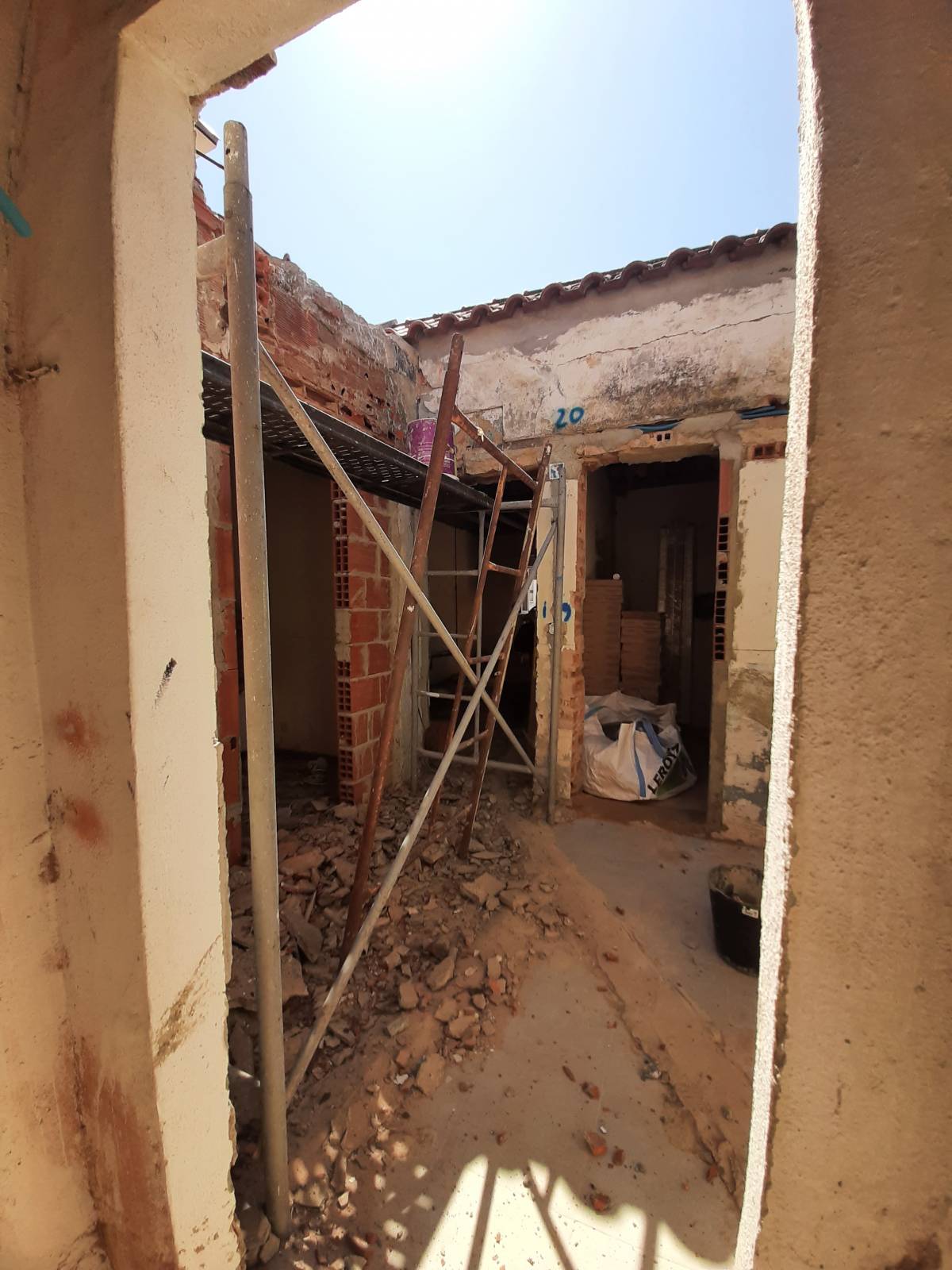 Gomes&Mário - Almada - Chimney Cleaning