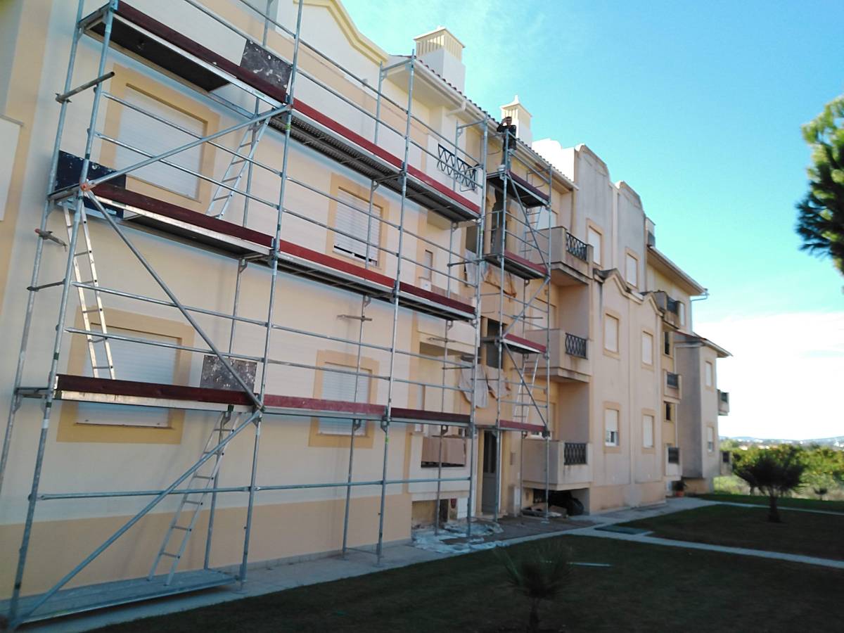 C.F.REMODELAÇOES - Almada - Construção de Casa Nova