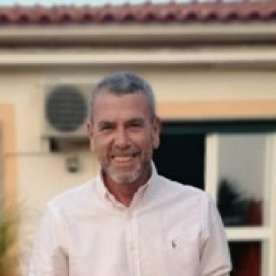 Fernando João, Arquiteto Sénior - Cascais - Chimney Inspection