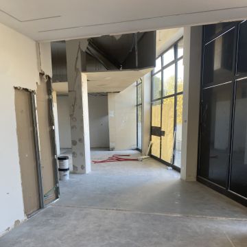 LIMPA TUDO - Matosinhos - Interior Wall Addition