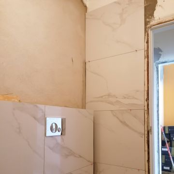 C.F.REMODELAÇOES - Almada - Instalação, Reparação ou Remoção de Revestimento de Parede