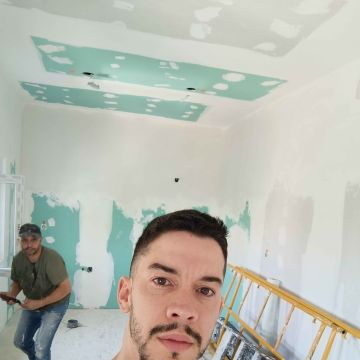 André Cambuí - Porto - Drywall Installation and Hanging