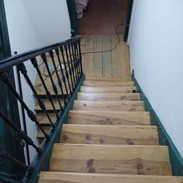 Alcindo Monginho - Évora - Hardwood Floor Refinishing
