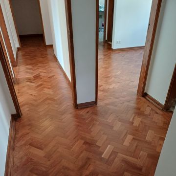 Alcindo Monginho - Évora - Stone or Tile Flooring Installation