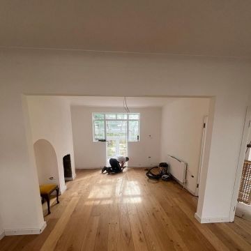 AKRO Renovations - Albufeira - Montagem e Instalação de Portas para Bebé