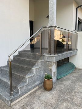 Maniferro - Vila Nova de Famalicão - Serralharia