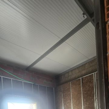 VB remodelação geral - Seixal - Trockenbau reparieren und Oberflächenstruktur geben