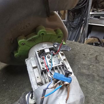 Anderson Silva - Albufeira - Stromgenerator reparieren