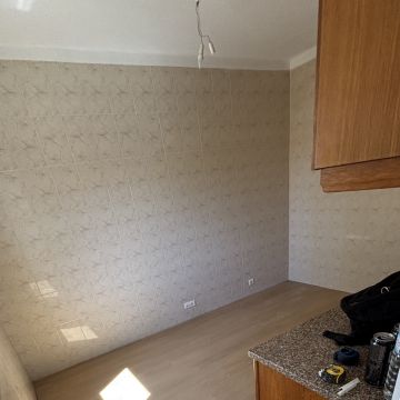Cleiton Invenção - Amadora - Zimmerrenovierung