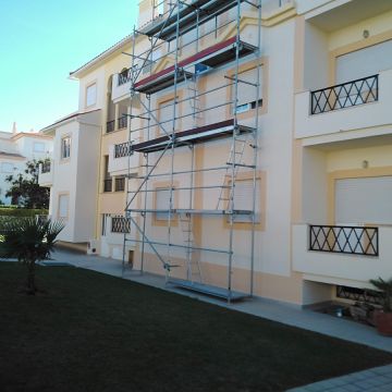 C.F.REMODELAÇOES - Almada - Construção de Muro