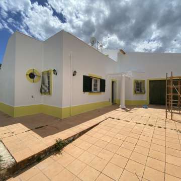 A&G Marques - Tavira - Door Painting