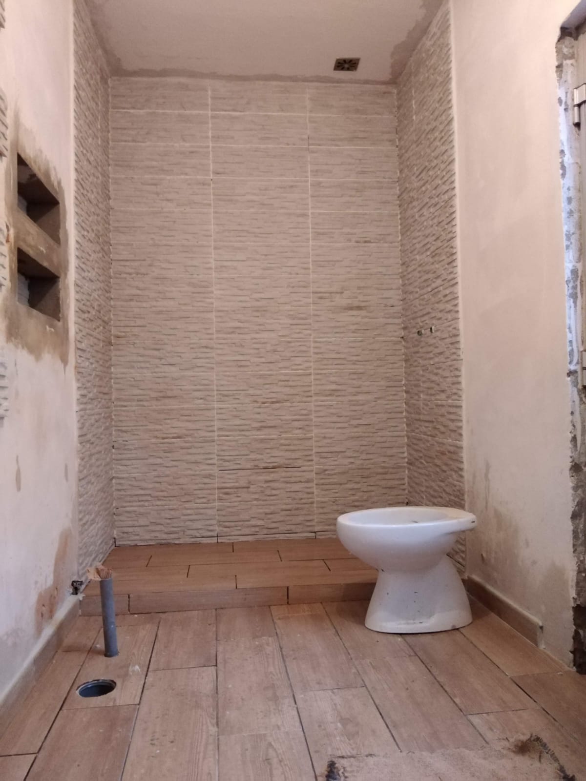 WA Construções - Moita - Interior Wall Addition