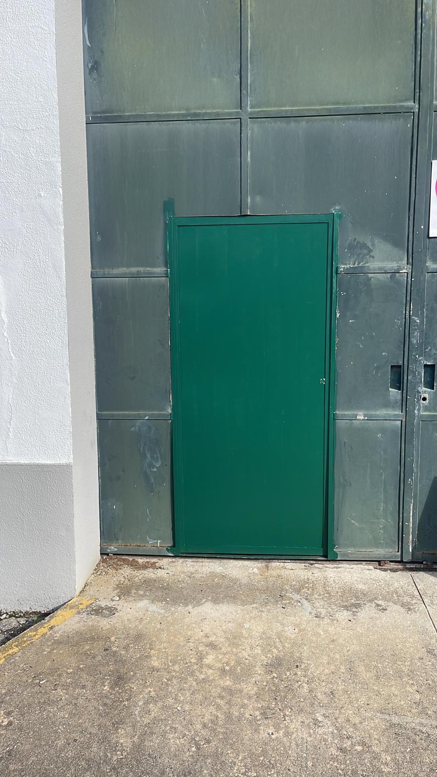 Metalobra - Sintra - Instalação de Portas
