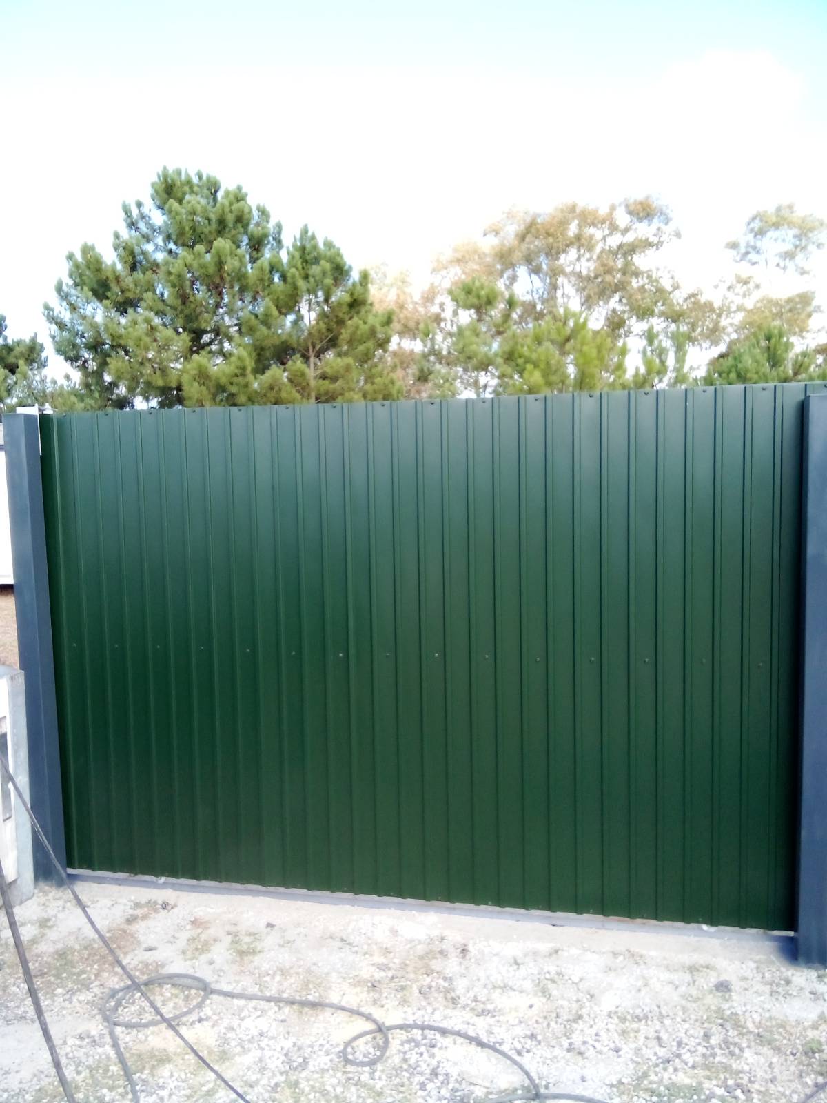 Moraes serralharia e remodelação - Seixal - Garage Door Repair