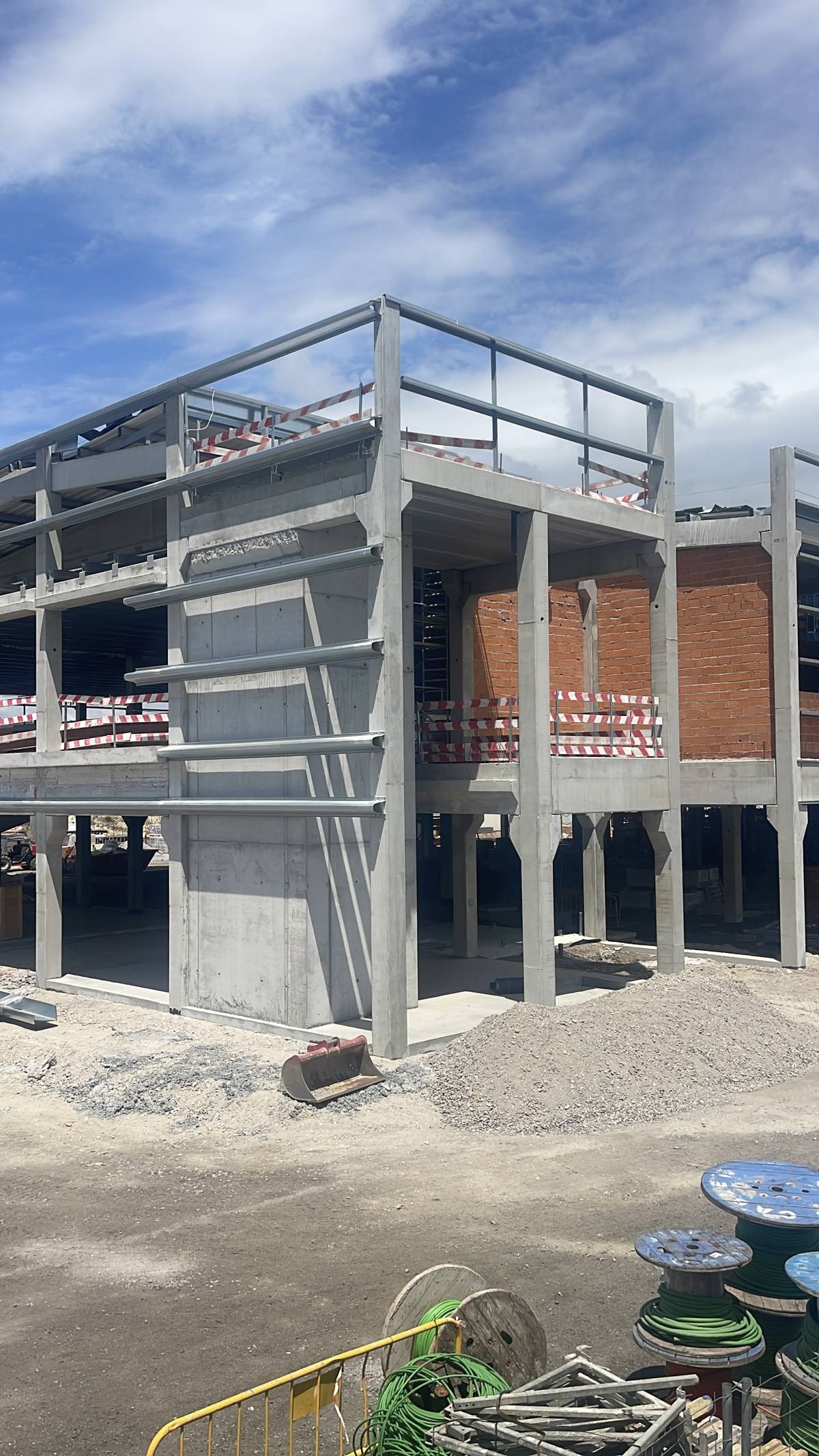 CONSTRU 7AC- Construções e Remodelações - Amarante - Calafetagem