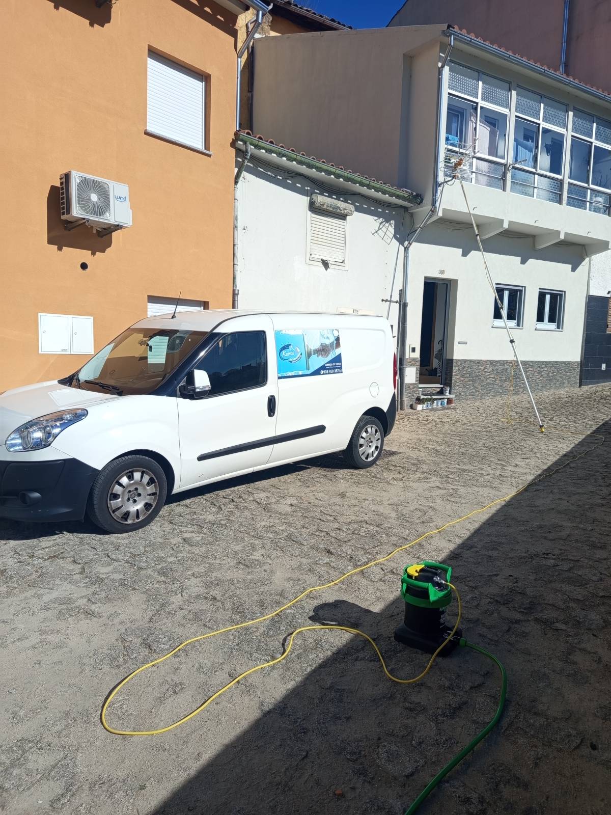 Kairóscleaningservice seus vidros brilhantes - Bragança - Fensterreinigung