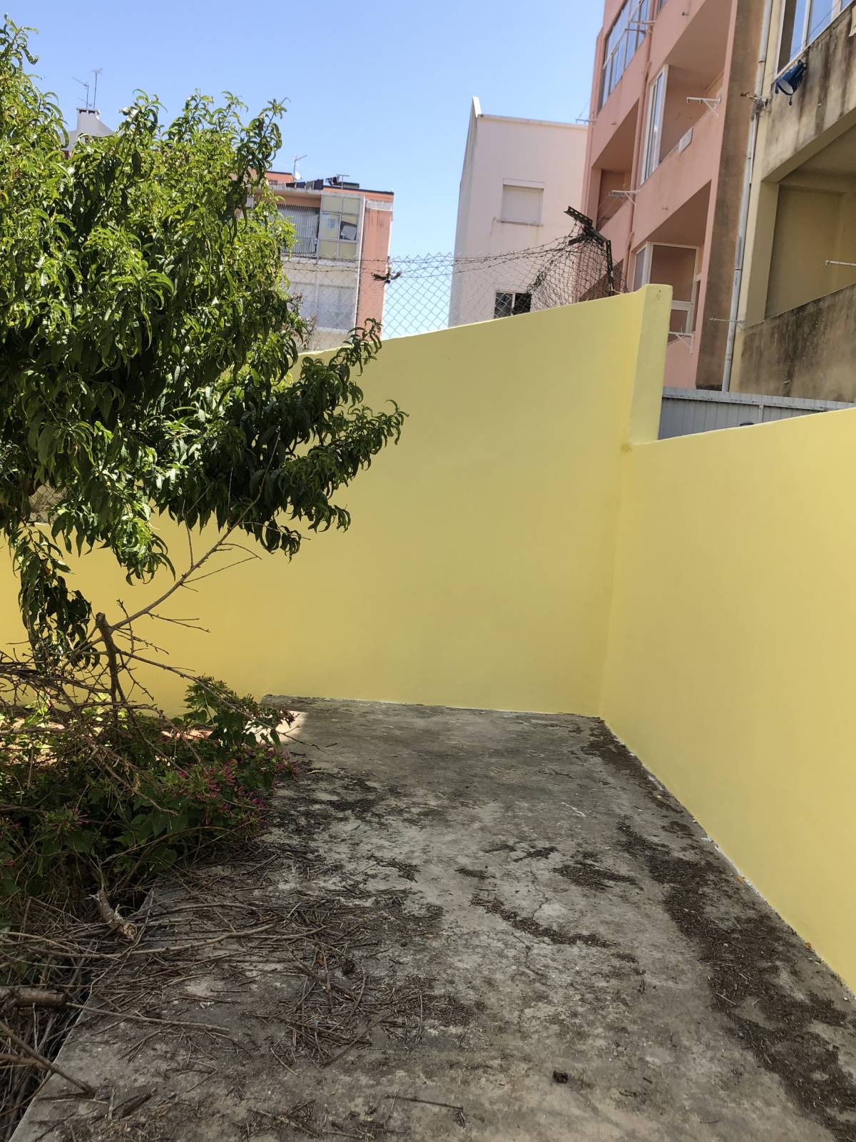 Os Lopes construção civil - Loures - Instalação de Pavimento em Pedra ou Ladrilho