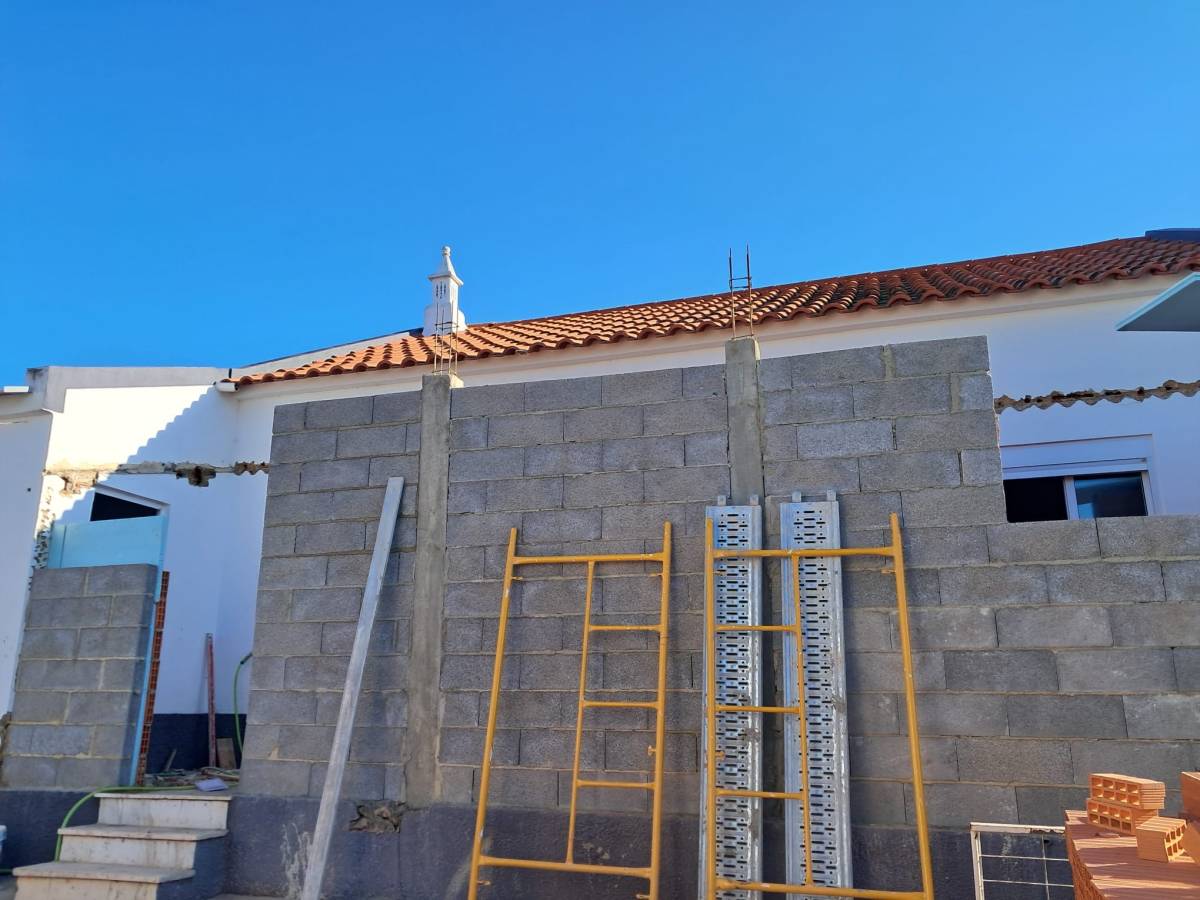 Bernardo Luz - Sintra - Marcenaria Fina