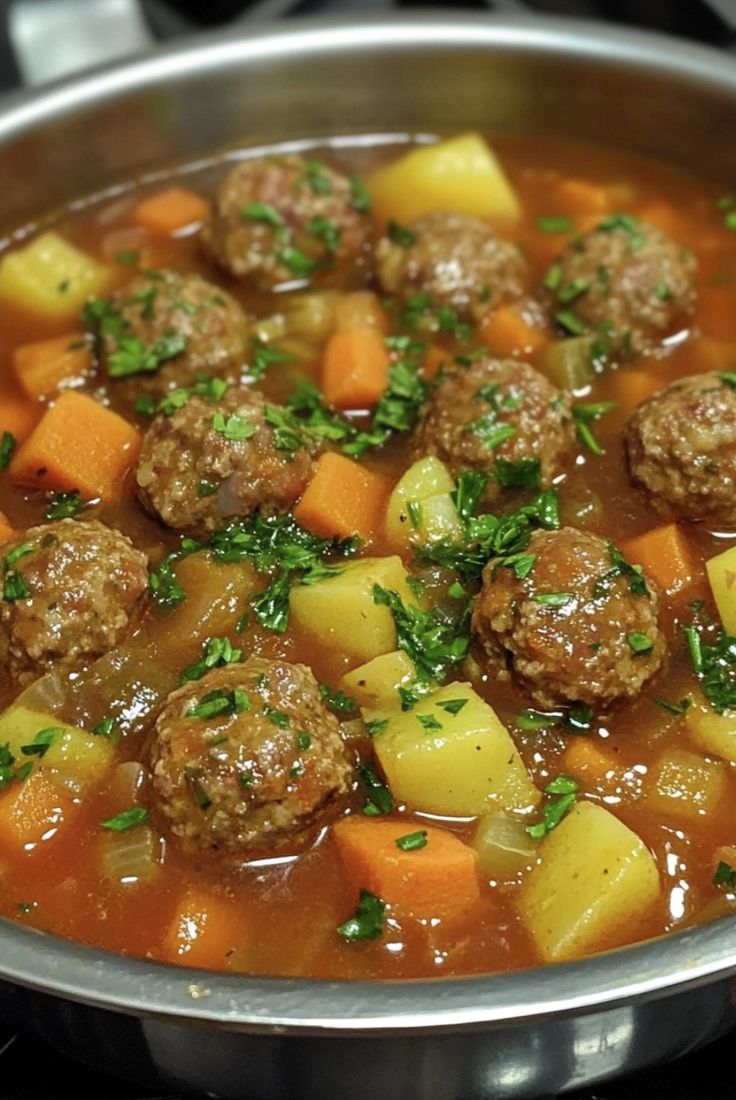 Cozinha a Sua Medida - Sintra - Empleada Doméstica