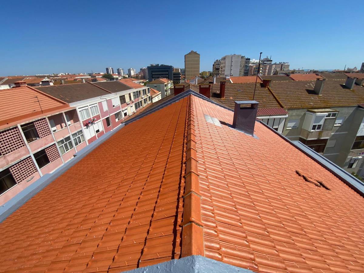 Isolpinta Pinturas e Construção Civil Unipessoal Lda - Setúbal - Cabinet Refacing