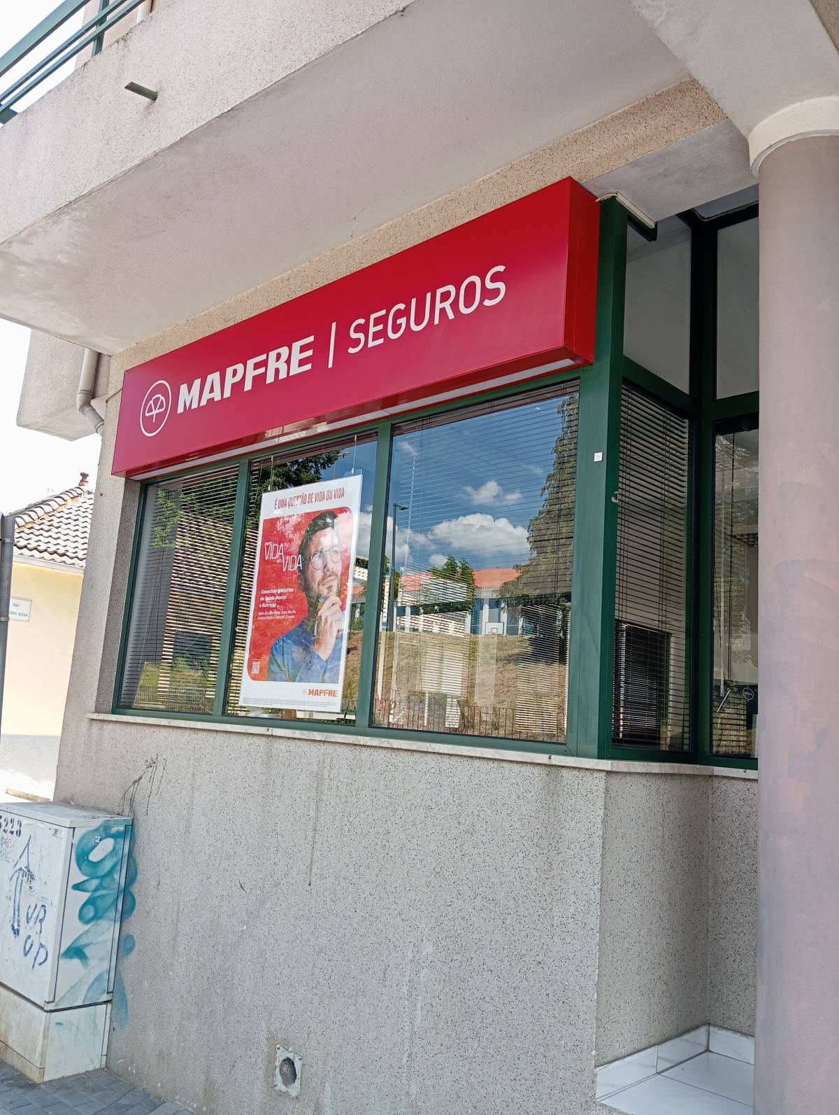 Kairóscleaningservice seus vidros brilhantes - Bragança - Reinigung