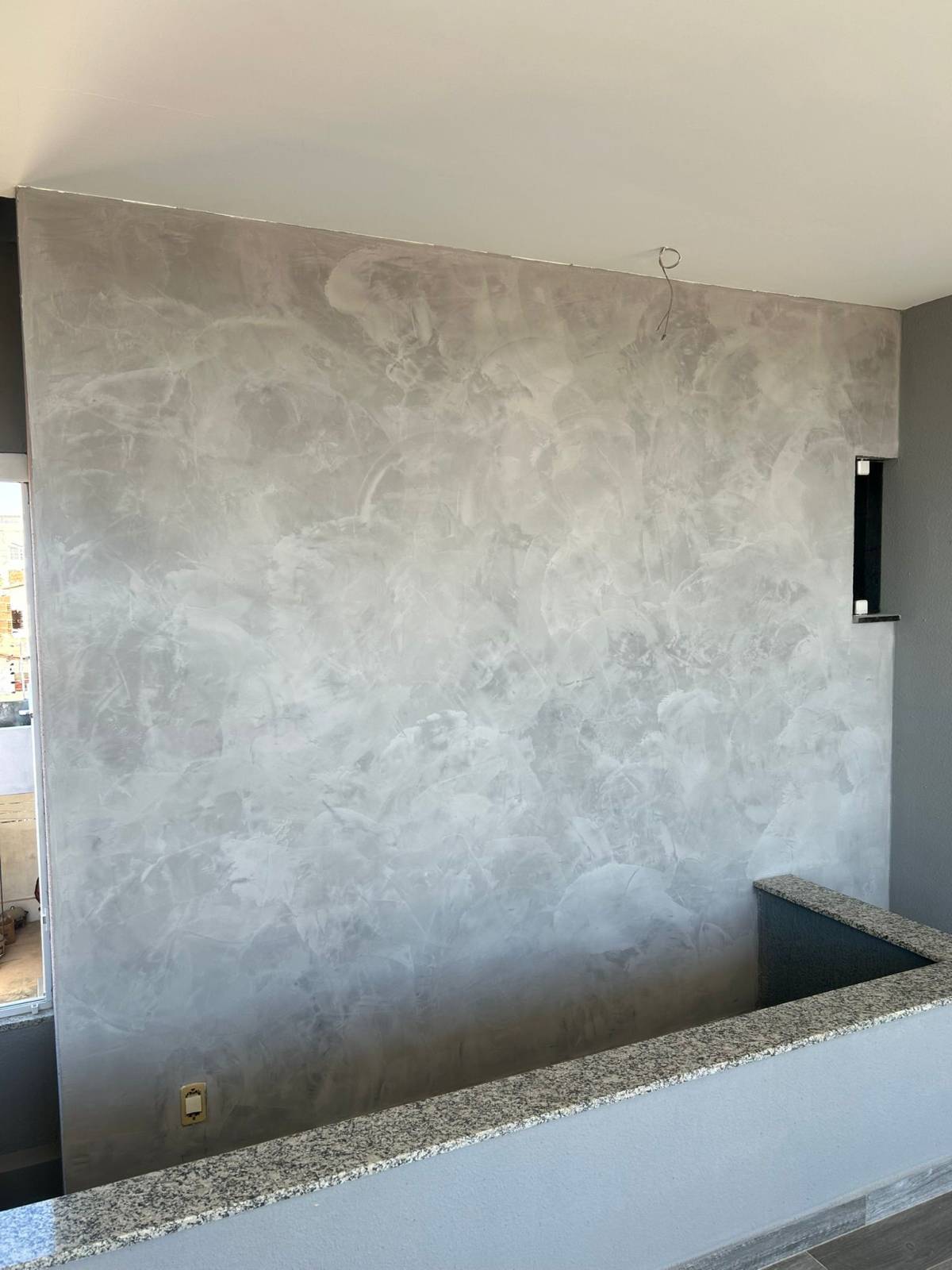 Danilo Decor - Golegã - Siding Installation, Repair, or Removal