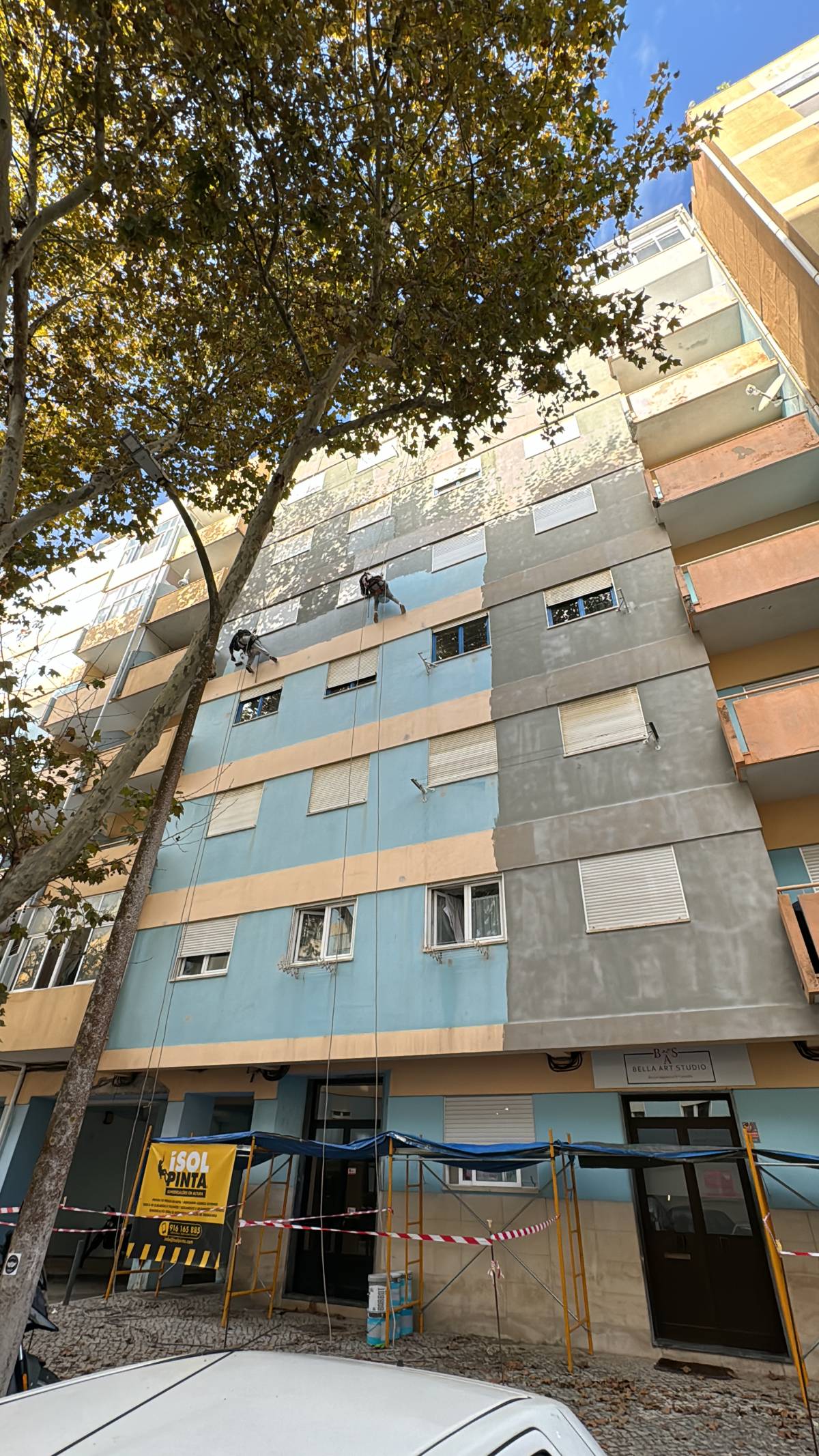 Isolpinta Pinturas e Construção Civil Unipessoal Lda - Setúbal - Roof Installation or Replacement