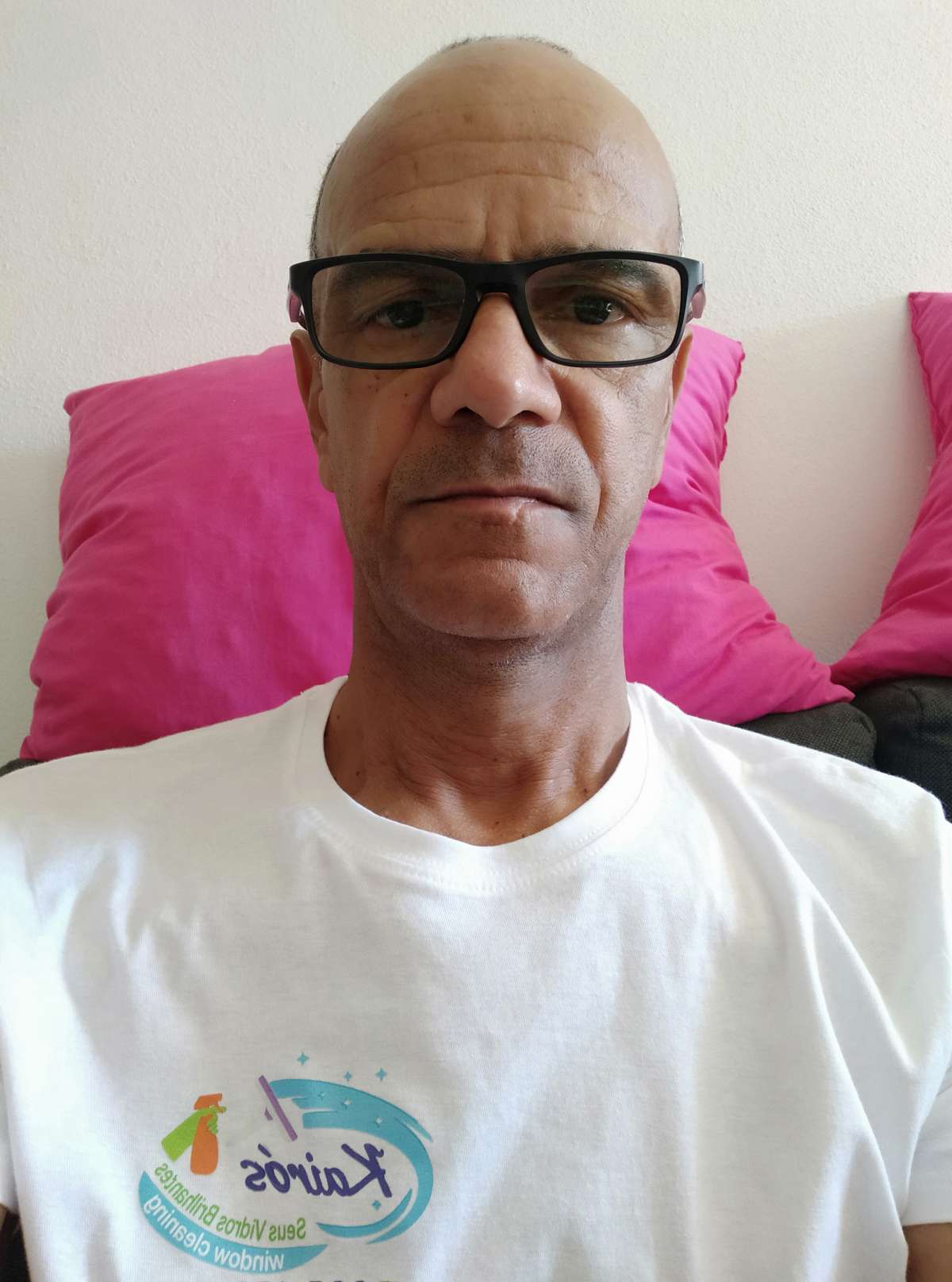 Kairóscleaningservice seus vidros brilhantes - Bragança - Fensterreinigung