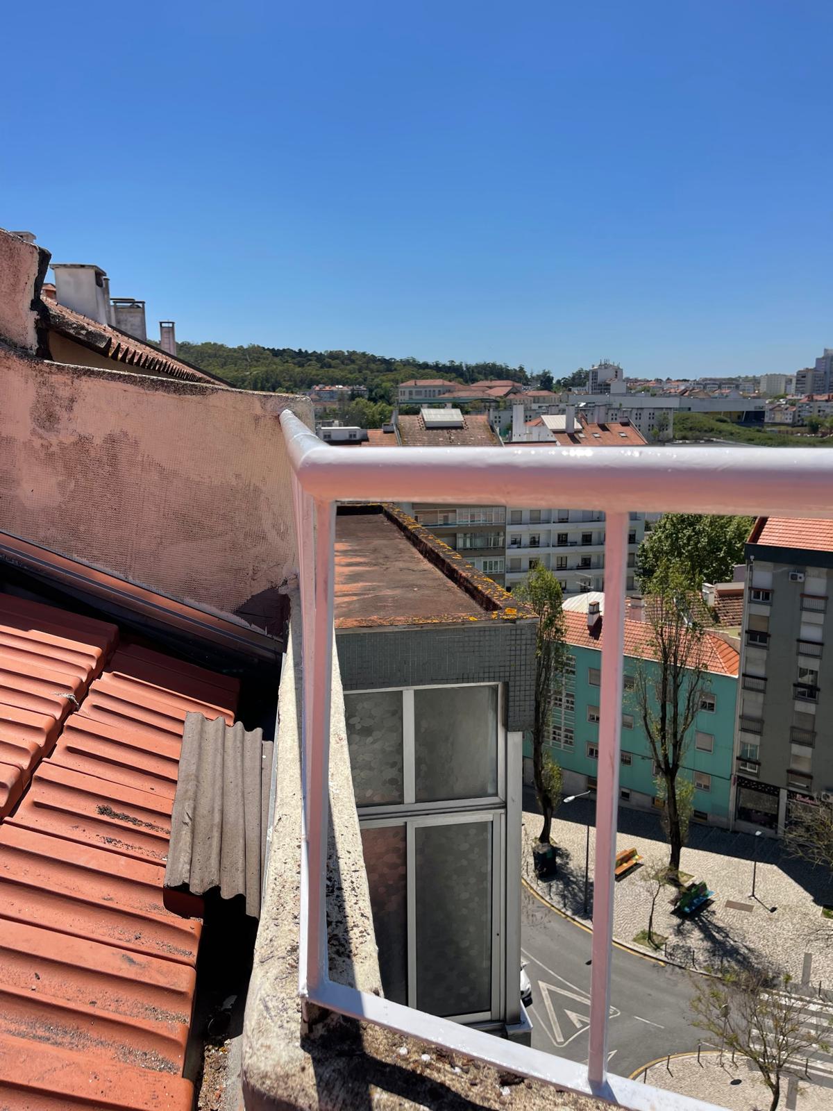 Metalobra - Sintra - Construção ou Remodelação de Escadas e Escadarias