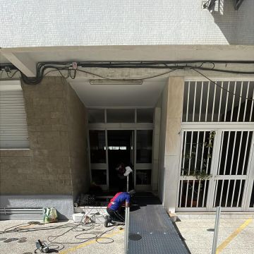 Metalobra - Sintra - Reparação de Portão de Garagem