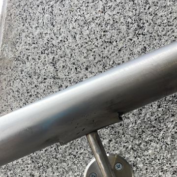 Metalobra - Sintra - Reparação de Corrimão
