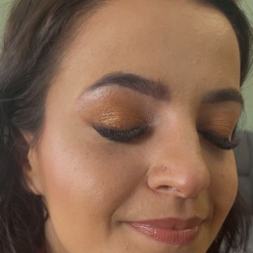 Jéssica Barbosa - Águeda - Haarstyling für Events