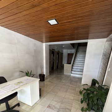 AF limpezas de condomínios escritórios fins de obra - Loures - Hochdruckreinigung