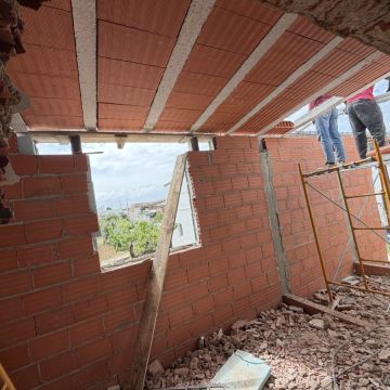 Bernardo Luz - Sintra - Reparação e Texturização de Paredes de Pladur