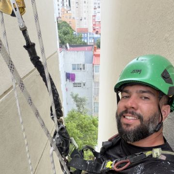 Jaspi Rope Access - Sintra - Pressure Washing