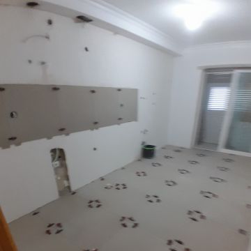 Cb_revestimentos - Setúbal - Ladensanierung