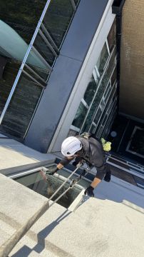 Jaspi Rope Access - Sintra - Windows Cleaning