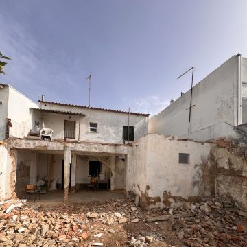 Bolterra Construction & Carpentry - Albufeira - Relevage de fondations