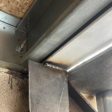 Metalobra - Sintra - Instalação de Porta para Animais de Estimação