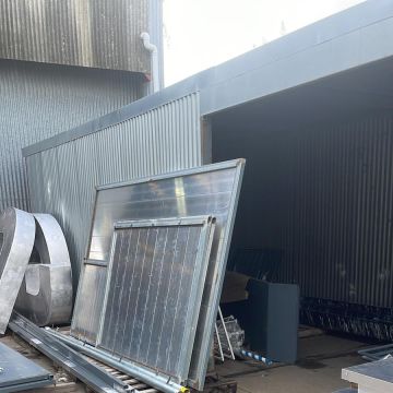 Metalobra - Sintra - Instalação ou Substituição de Portão de Garagem