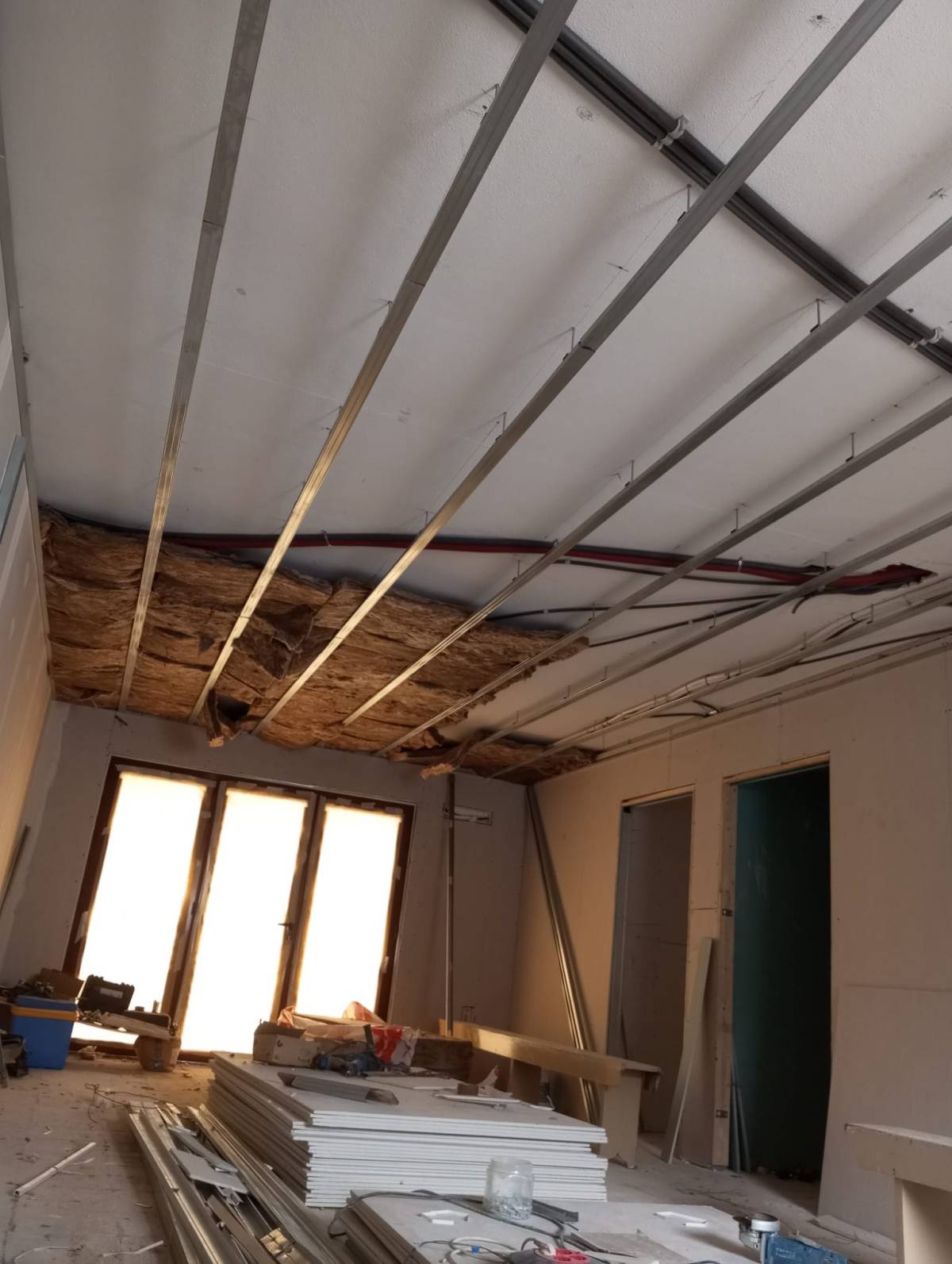 DMS Remodelação Especializada - Leiria - Siding Installation, Repair, or Removal