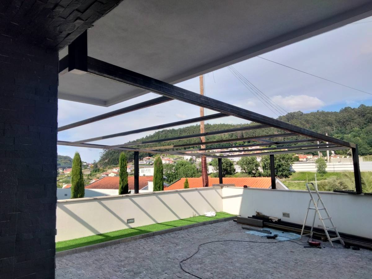 ARTLUX - Guimarães - Installation ou réparation de portails